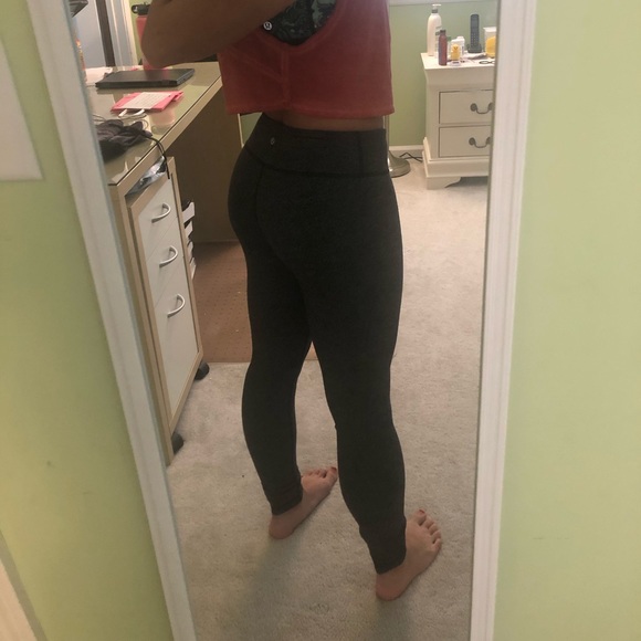 Lululemon Herringbone Leggings - Picture 4 of 5